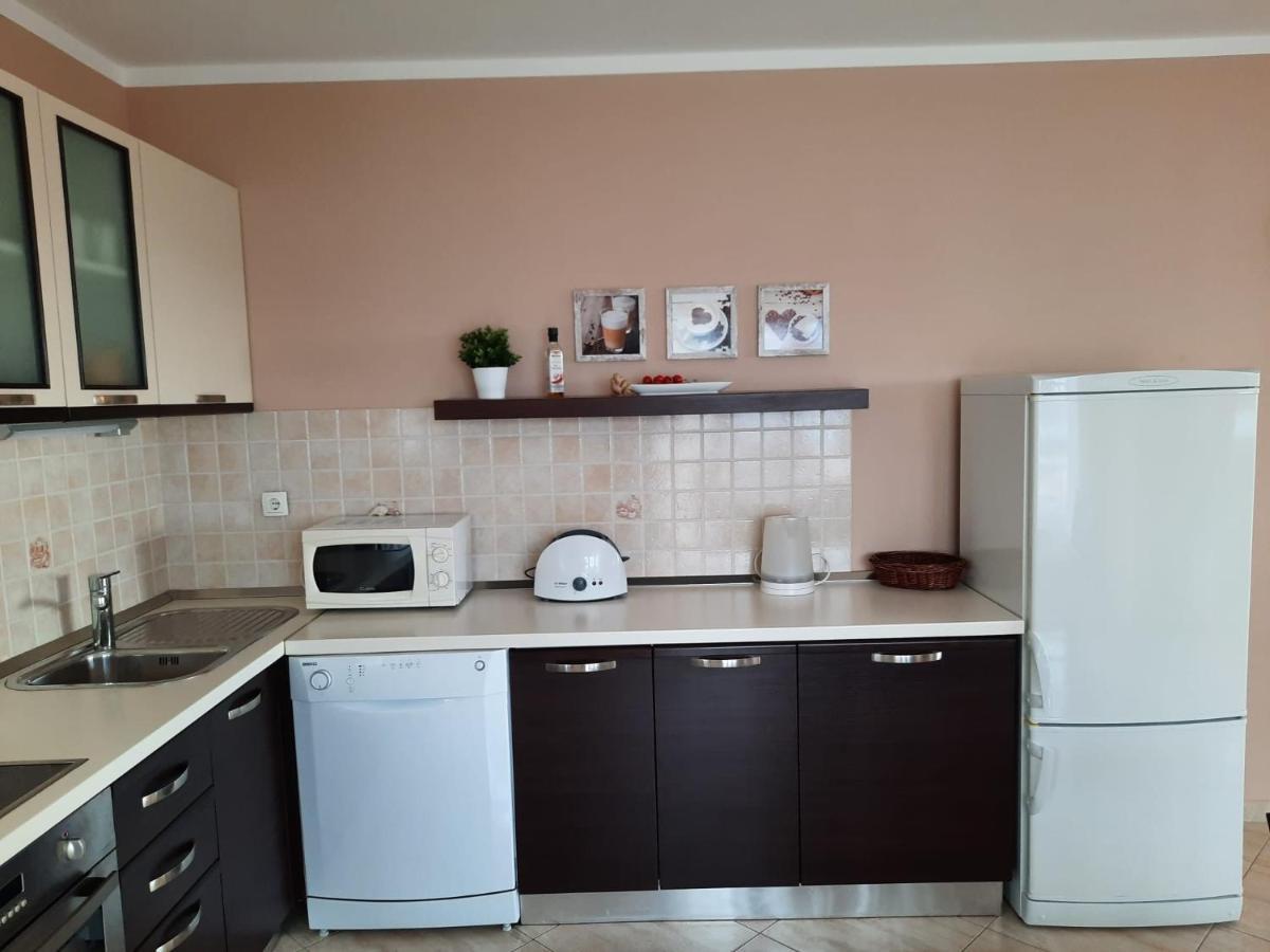 Villa Jelovic Traù Esterno foto