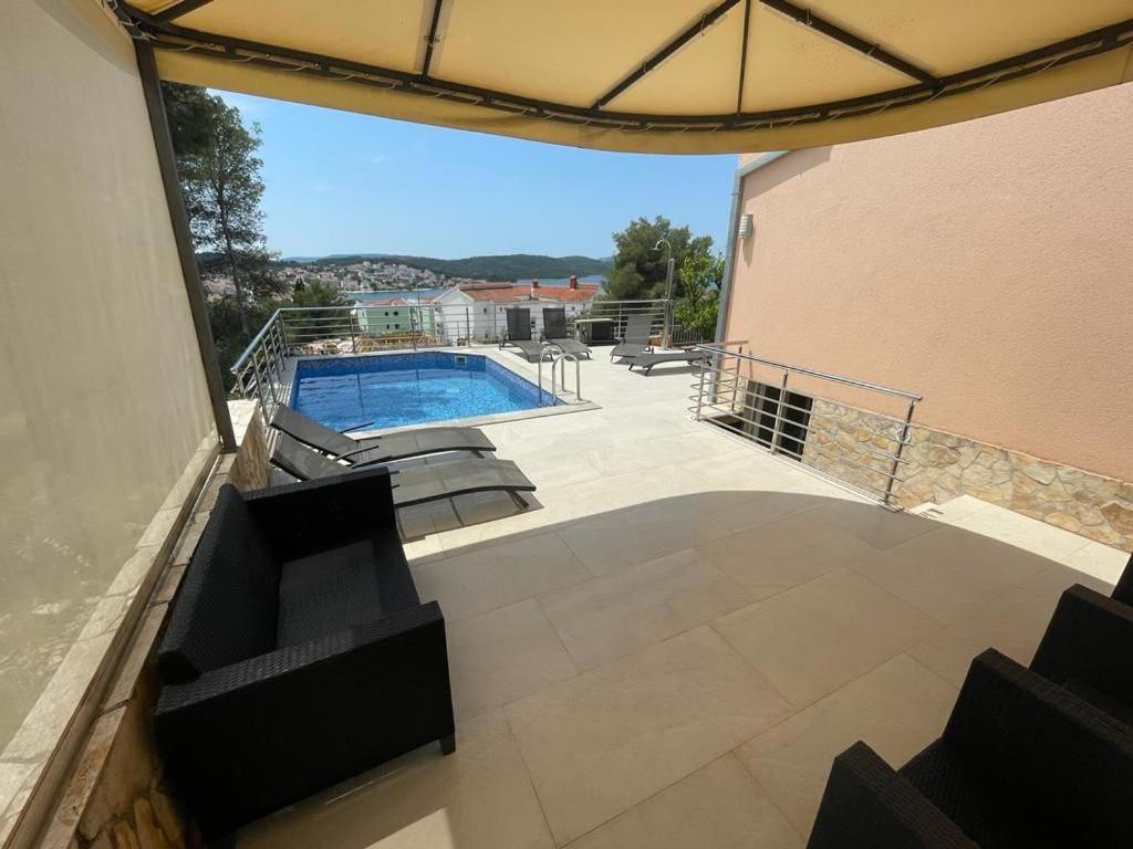 Villa Jelovic Traù Esterno foto