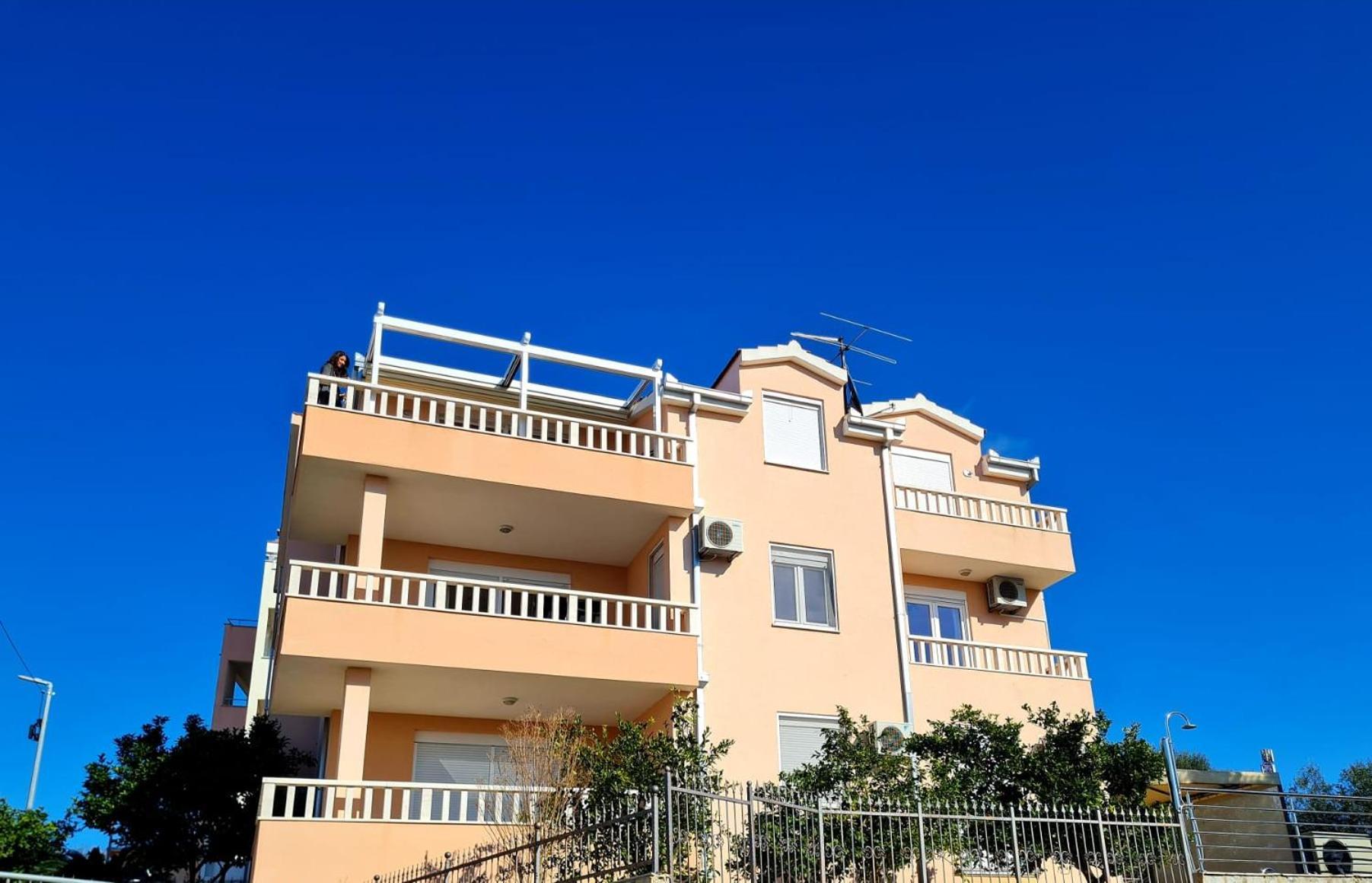 Villa Jelovic Traù Esterno foto