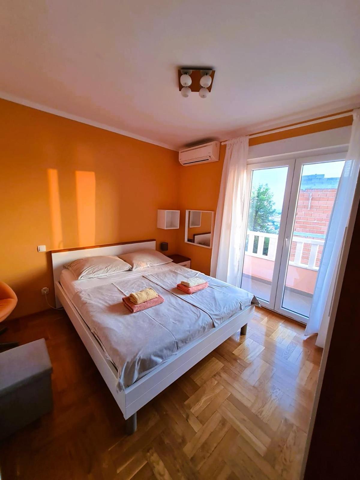 Villa Jelovic Traù Esterno foto